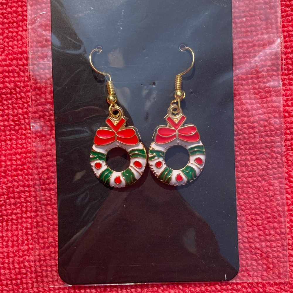 Christmas Wreath  earrings.